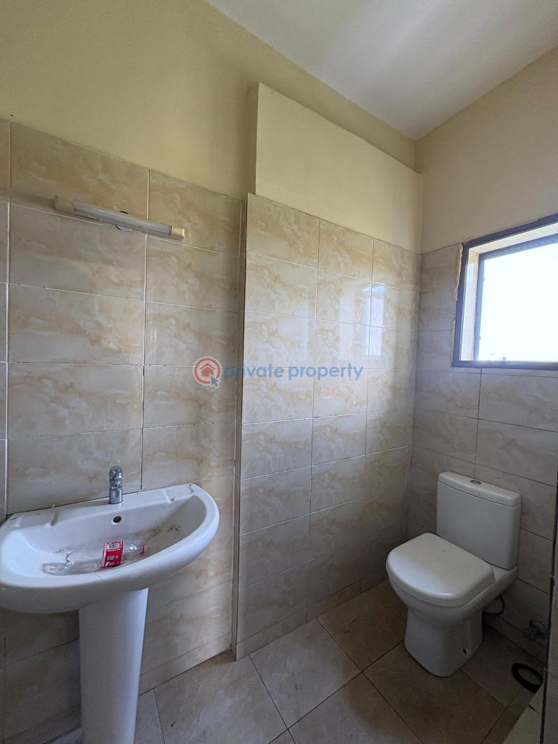 Specious semi master’s bedroom - 5 1 bedroom Shared Apartment For Rent Nice Estate Lekki Lagos - 5