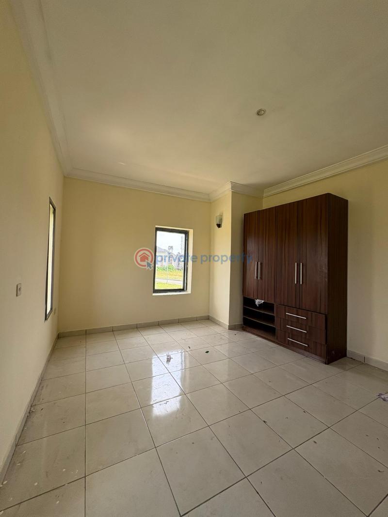 Specious semi master’s bedroom - 1 1 bedroom Shared Apartment For Rent Nice Estate Lekki Lagos - 1