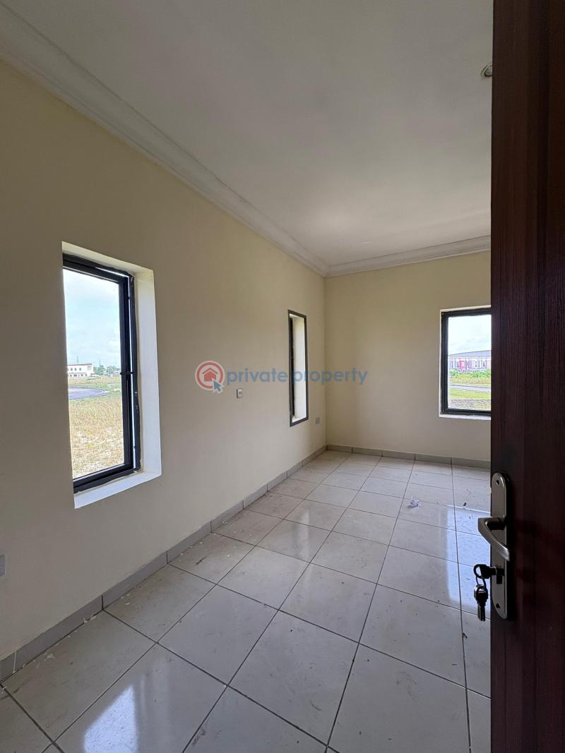 Specious semi master’s bedroom - 4 1 bedroom Shared Apartment For Rent Nice Estate Lekki Lagos - 4