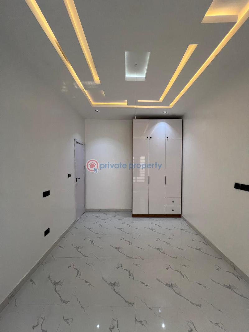 Spectacular luxury 4 bdrm duplex in a good area - 16 4 bedroom Duplex For Sale Chevron Drive Lekki Lagos - 16