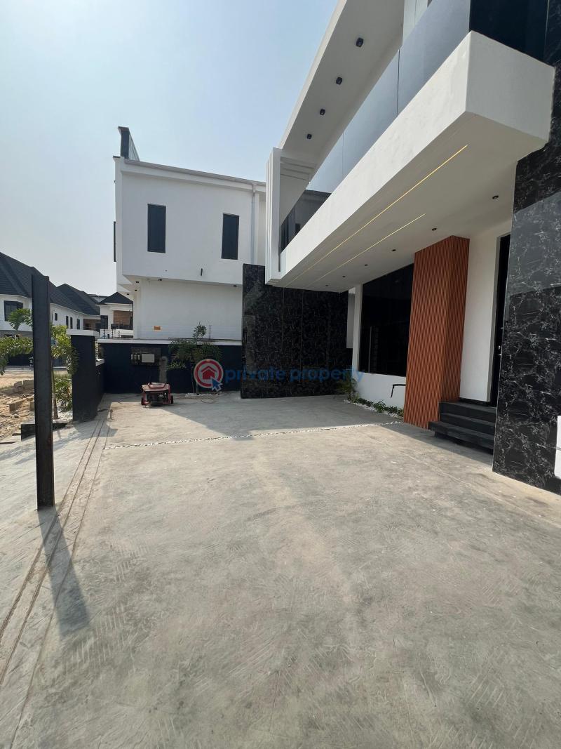 Spectacular luxury 4 bdrm duplex in a good area - 1 4 bedroom Duplex For Sale Chevron Drive Lekki Lagos - 1