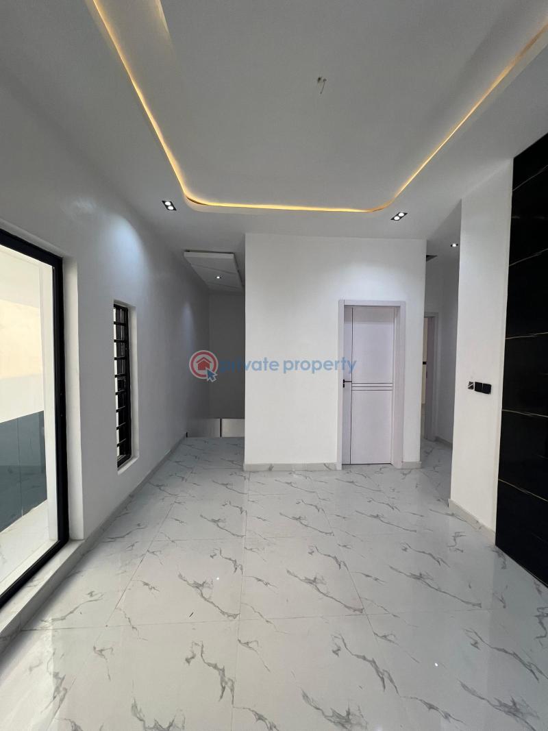 Spectacular luxury 4 bdrm duplex in a good area - 8 4 bedroom Duplex For Sale Chevron Drive Lekki Lagos - 8