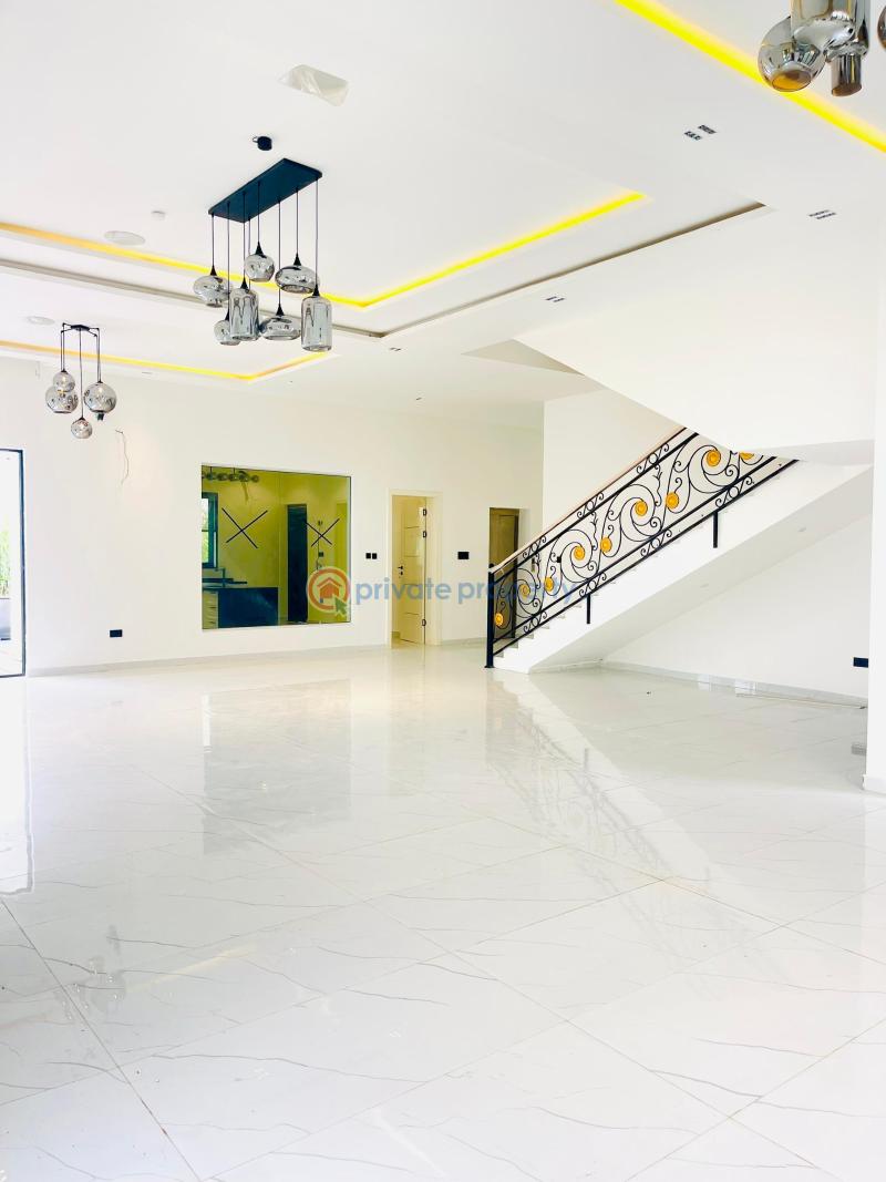 6 bedroom Detached Duplex For Sale Chevron Lekki Lagos - 1