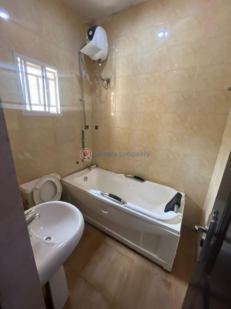 3 bedroom Detached Bungalow For Rent Lokogoma Abuja Phase 2  - 4