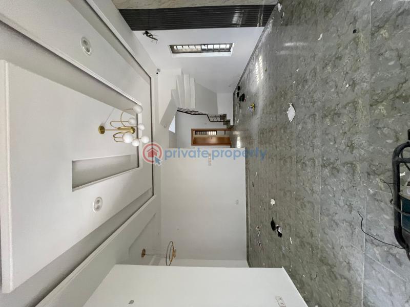 4 bedroom Detached Duplex For Rent Orchid Road Along Lekki Expressway Lagos - 6