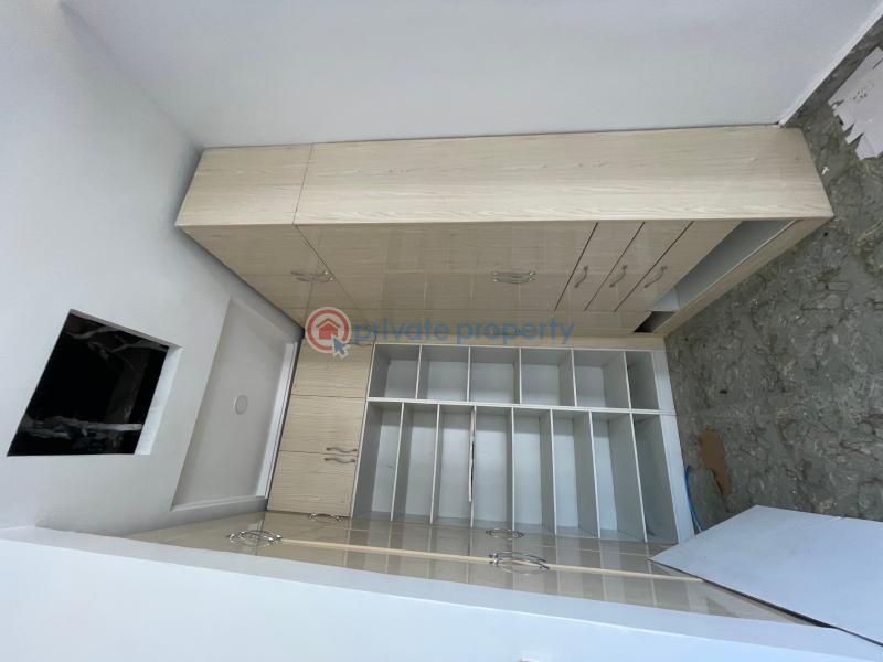 4 bedroom Detached Duplex For Rent Orchid Road Along Lekki Expressway Lagos - 9