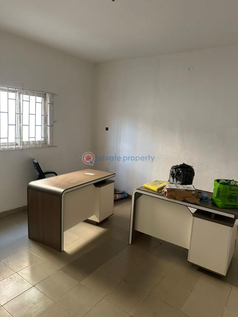 10 bedroom House For Sale Unity Estate Egbeda Alimosho Lagos - 11