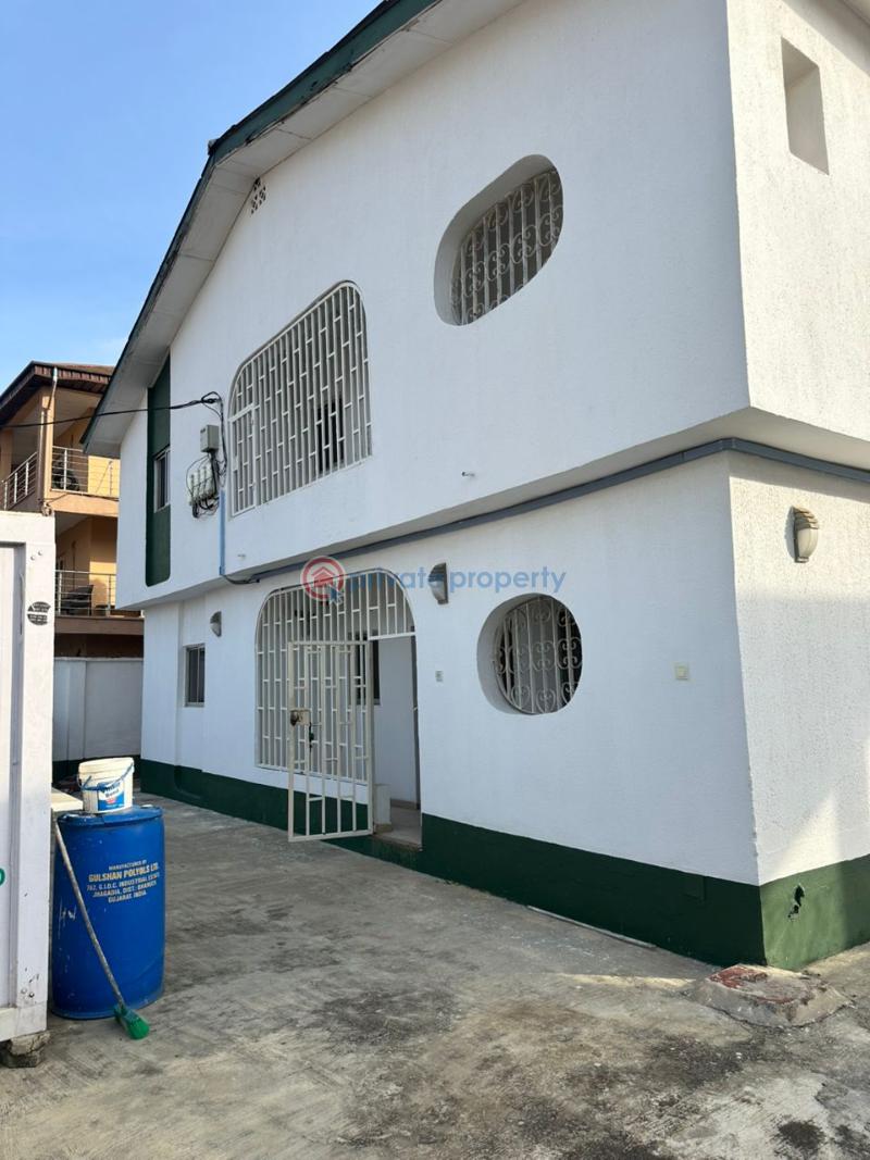 10 bedroom House For Sale Unity Estate Egbeda Alimosho Lagos - 5