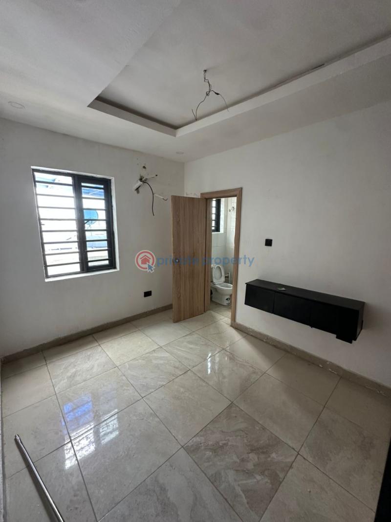1 bedroom Mini Flat For Rent Ologolo Lekki Lagos - 4