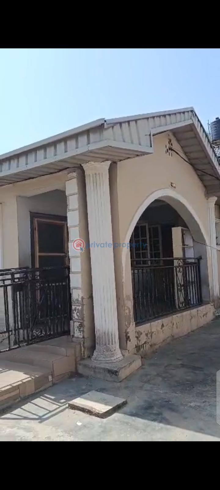 Bungalow For Sale Adegbose Estate Oluodo Ikorodu Lagos. Ebute Ikorodu Lagos - 1
