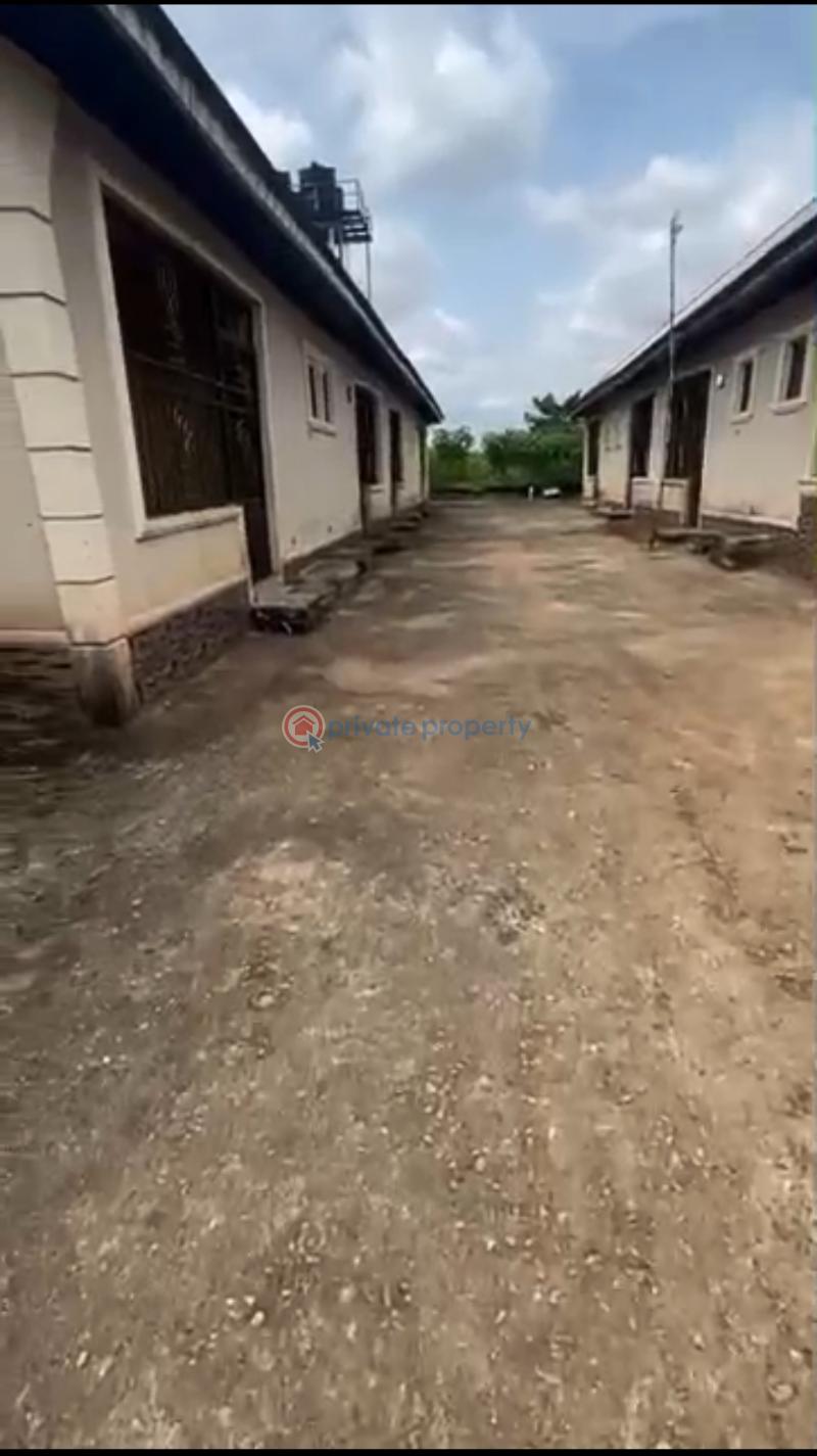 Self Contain For Sale Obaretin Community, By Rubber Research Junction, Very Close To Sapele Road Express Road, Benin City. Benin Edo - 5