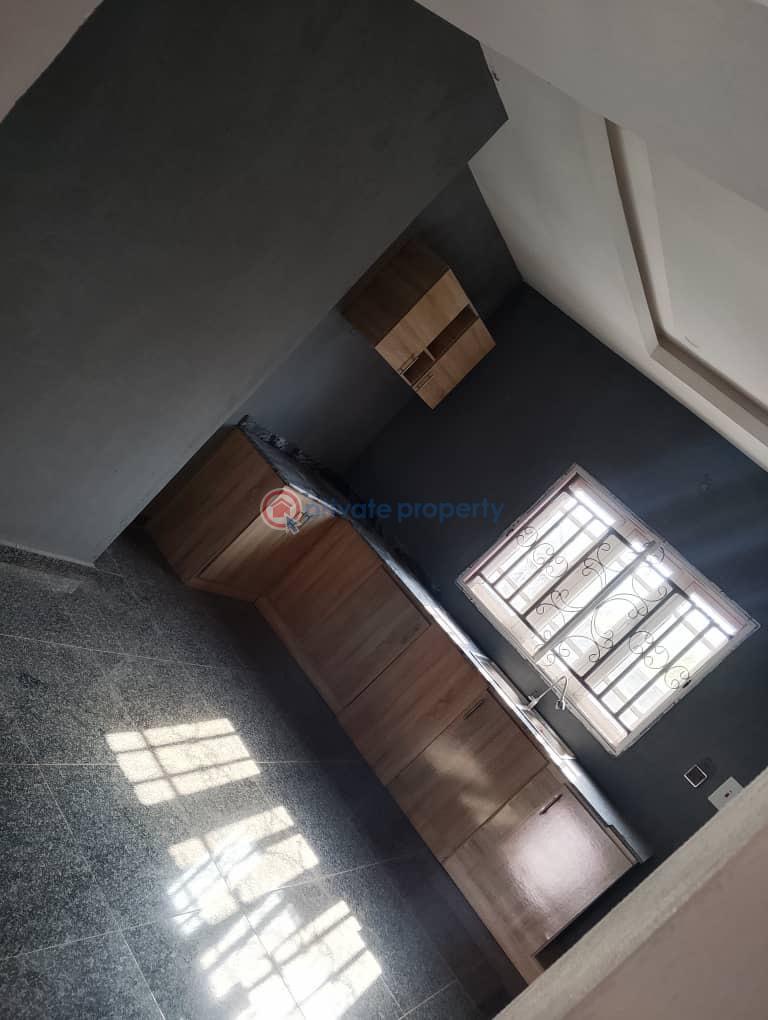 2 bedroom Block Of Flats For Rent Ashaka Street Abese Elebu Area Akala Express Ibadan Oyo - 7