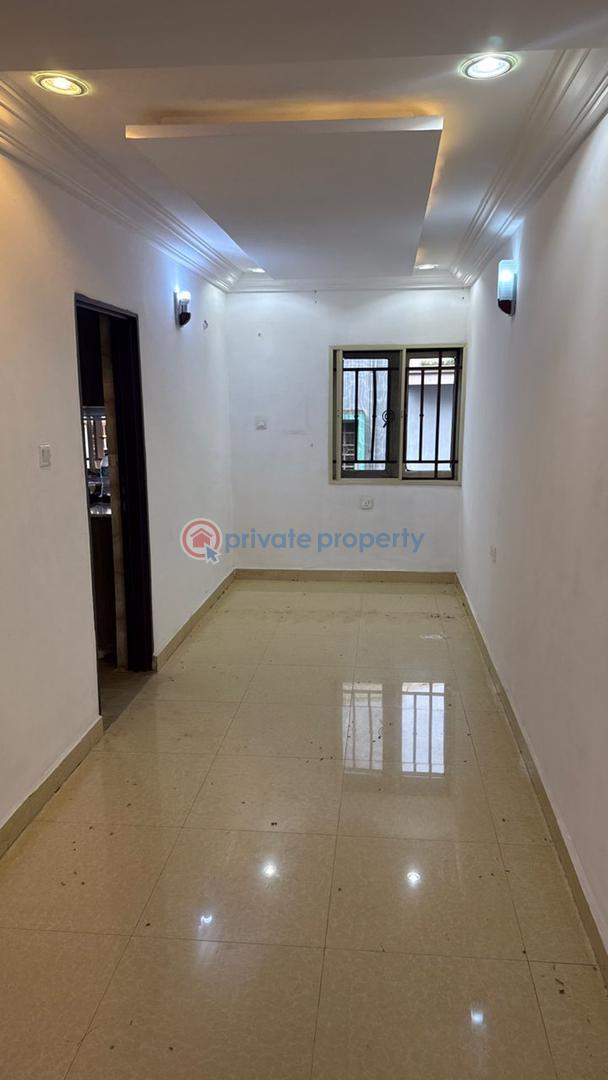 2 bedroom Block Of Flats For Rent Gwarimpa District Gwarimpa Abuja Phase 3  - 3