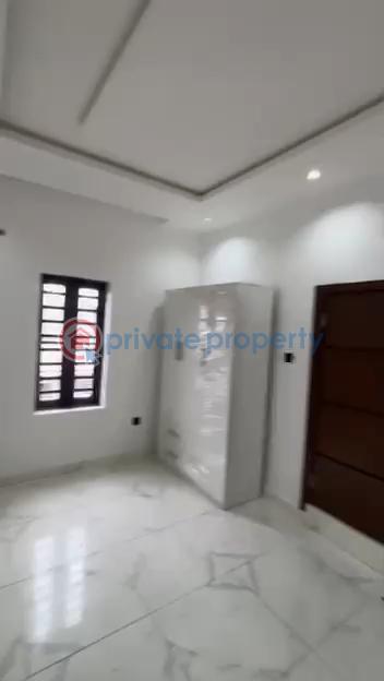 2 bedroom Block Of Flats For Rent Surulere Off Ojulehba Rd Western Avenue Surulere Lagos - 14