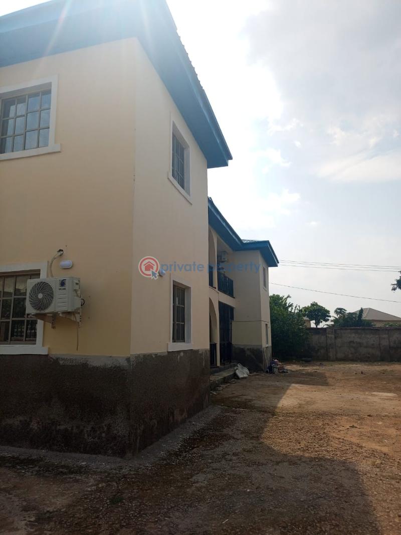 2 bedroom Flat & Apartment For Rent Gaduwa Abuja Phase 2  - 1