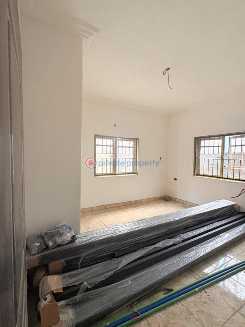 2 bedroom Block Of Flats For Rent Ada George Area Port Harcourt Rivers - 5