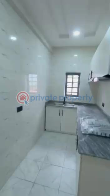 2 bedroom Block Of Flats For Rent Surulere Off Ojulehba Rd Western Avenue Surulere Lagos - 9