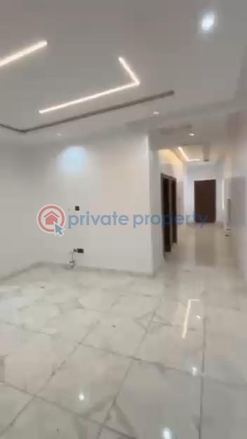 2 bedroom Block Of Flats For Rent Surulere Off Ojulehba Rd Western Avenue Surulere Lagos - 2