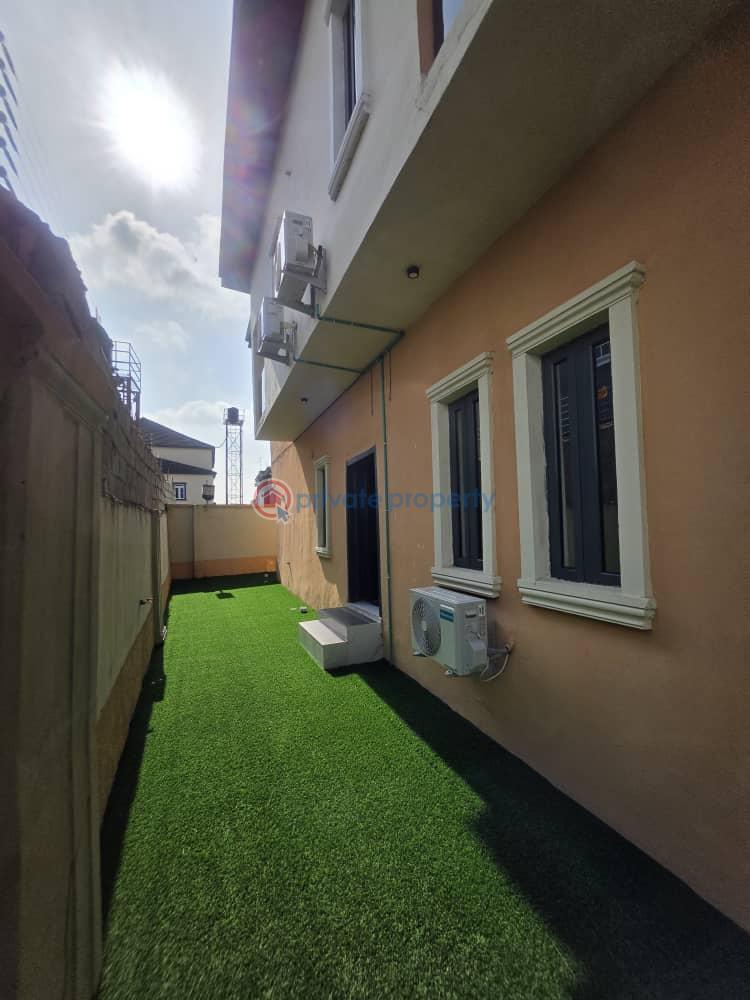 2 bedroom Detached Duplex For Sale Peace Estate Maryland Lagos - 2