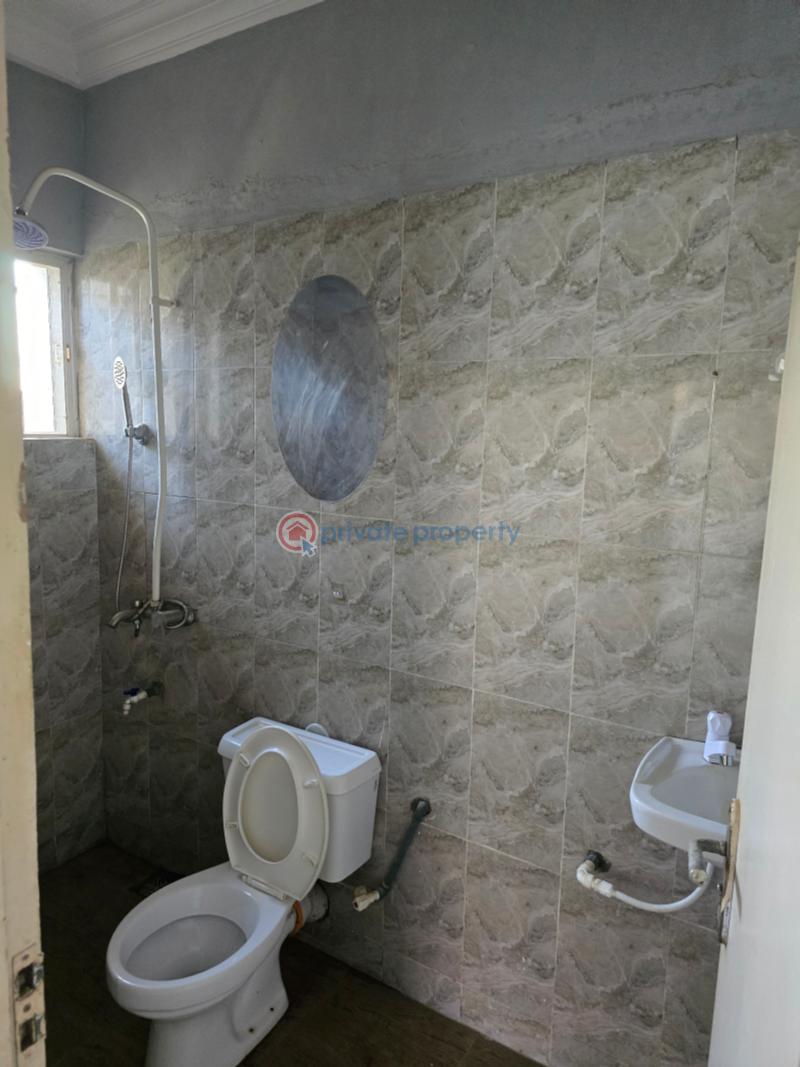2 bedroom Block Of Flats For Rent Ogunlewe, Passport Office Area Igbogbo Ikorodu Lagos - 4