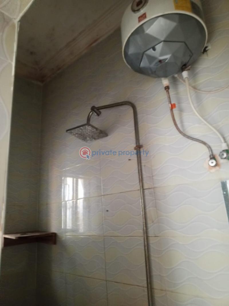 2 bedroom Flat & Apartment For Rent Royal Palm Will Estate,remlek Badore Ajah Lagos - 5