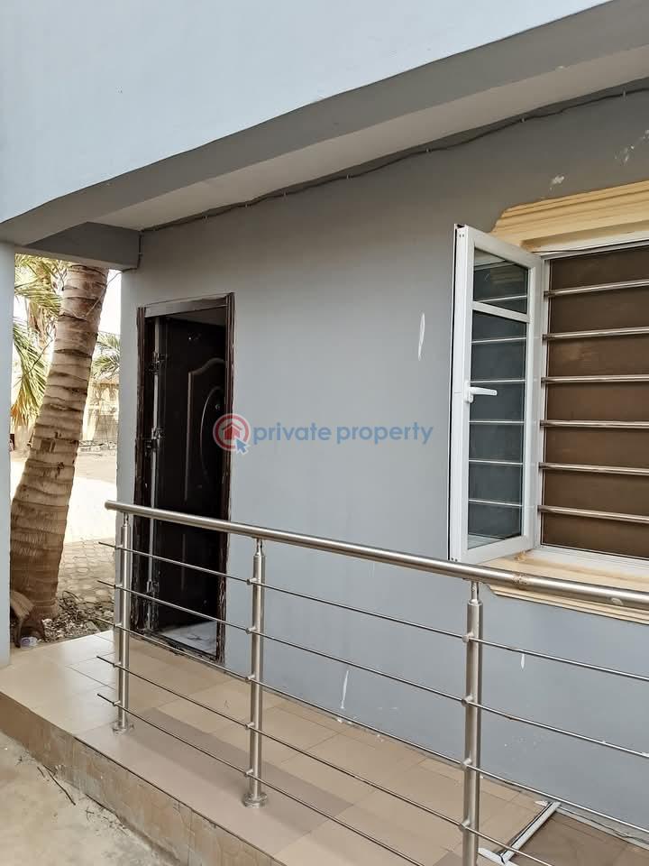 2 bedroom Block Of Flats For Rent Pakuro Lotto Fagbems Lagos Extension Ogun - 3