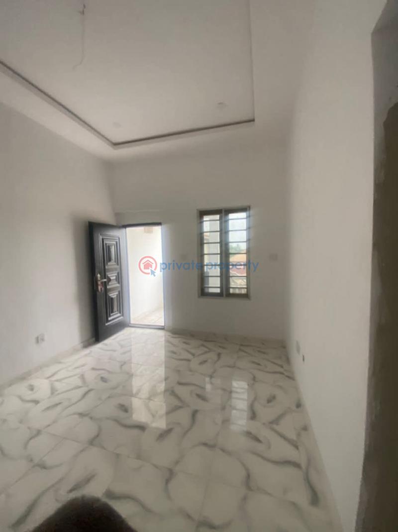 2 bedroom Block Of Flats For Rent Bogije Sangotedo Lagos - 7