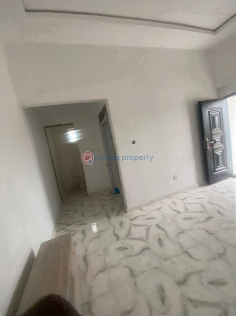 2 bedroom Block Of Flats For Rent Bogije Sangotedo Lagos - 6