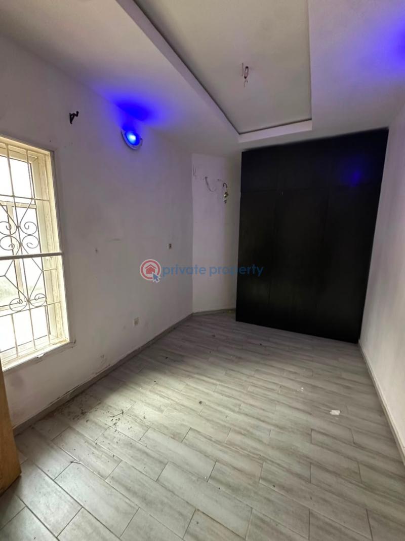 2 bedroom Block Of Flats For Rent Ologolo Lekki Lagos - 4