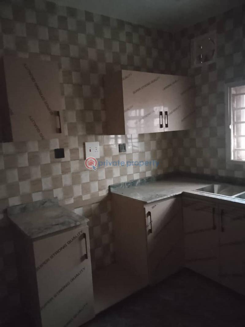 2 bedroom Block Of Flats For Rent Peace Estate Ajila Elebu Akala Express Ibadan Oyo - 3