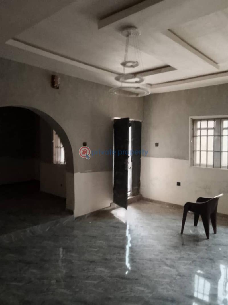 2 bedroom Block Of Flats For Rent Peace Estate Ajila Elebu Akala Express Ibadan Oyo - 1