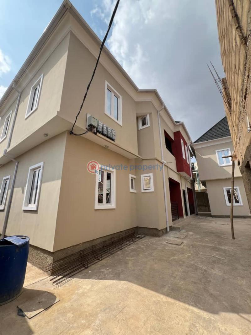 2 bedroom Block Of Flats For Rent Ajinde 1, Road 2, Ire Akari, Akala Express, Akala Express Ibadan Oyo - 0