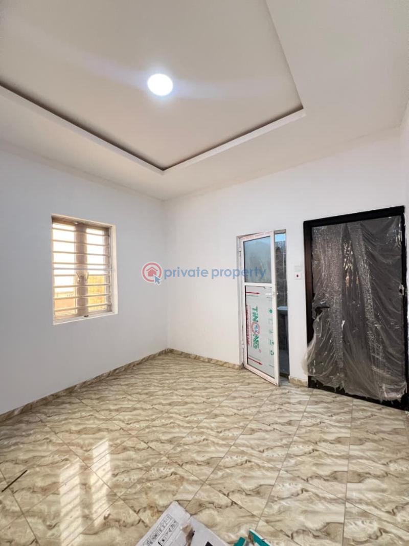 2 bedroom Block Of Flats For Rent Ajinde 1, Road 2, Ire Akari, Akala Express, Akala Express Ibadan Oyo - 2