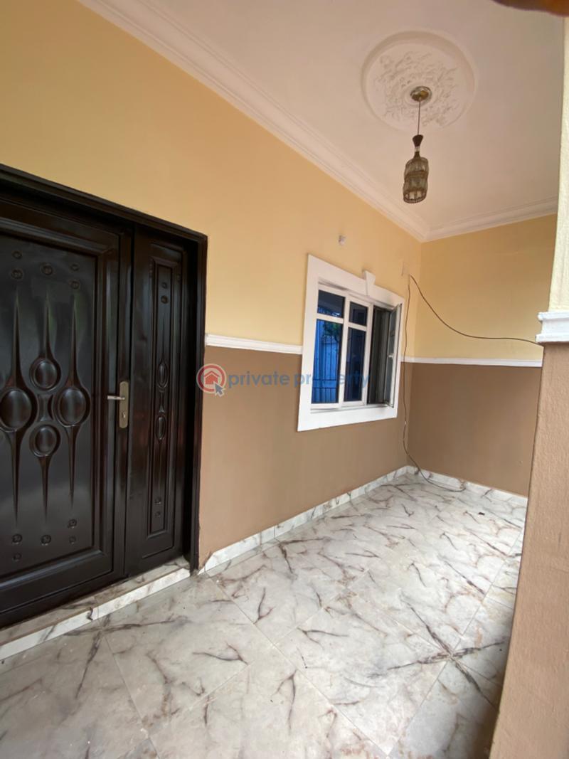 2 bedroom Block Of Flats For Rent New Layout Estate Off Rumuokwurusi Tank Flyover, Rumuewhara Phc Port Harcourt Rivers - 1