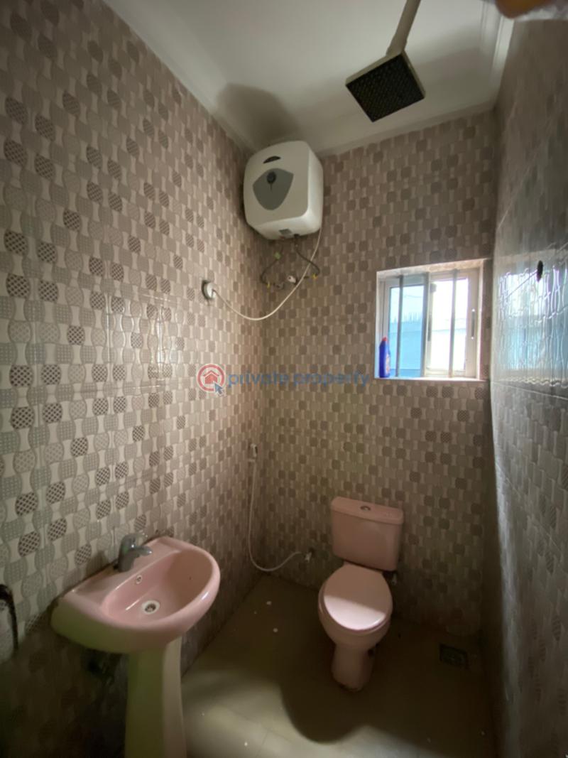 2 bedroom Block Of Flats For Rent New Layout Estate Off Rumuokwurusi Tank Flyover, Rumuewhara Phc Port Harcourt Rivers - 17