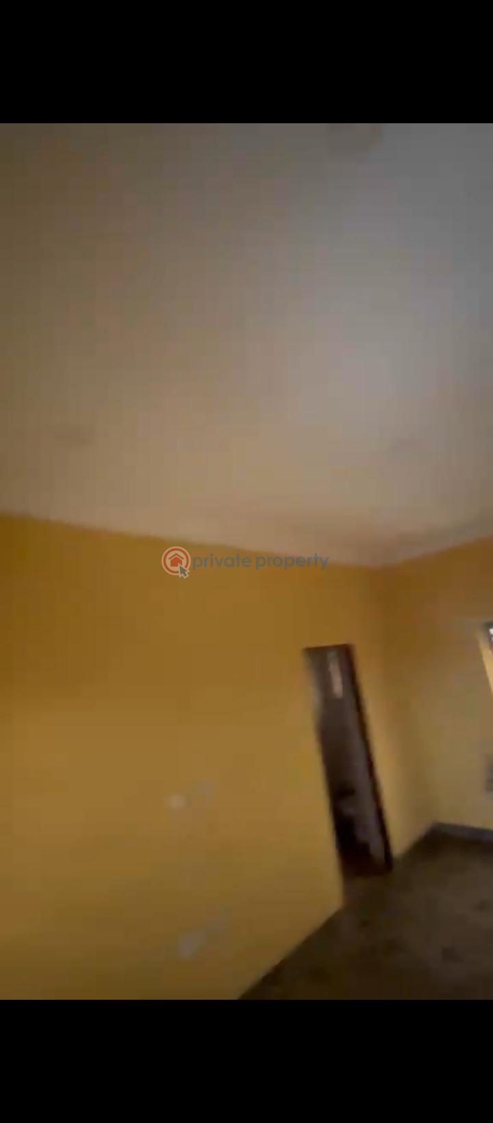 2 bedroom Flat & Apartment For Rent Bariga Shomolu Lagos - 5