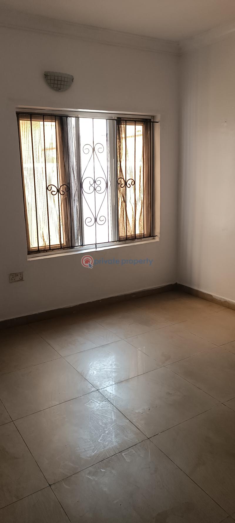 For rent 2 bedroom Flat & Apartment South Pointe Estate Orchid Road