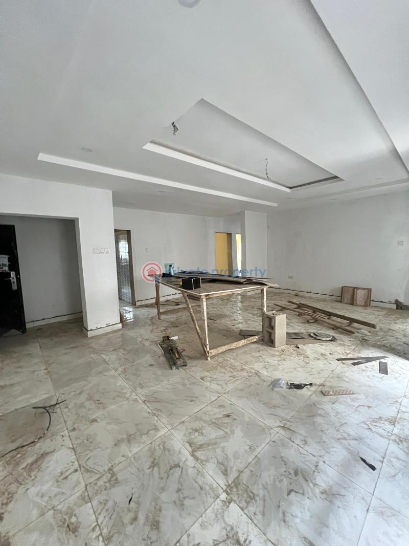 3 bedroom Terrace For Sale Yaba Lagos - 1