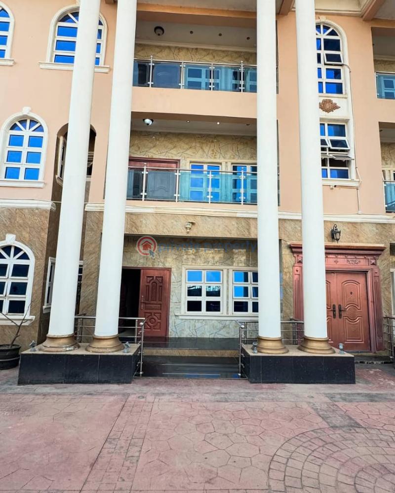 3 bedroom Detached Duplex For Rent Jahi Abuja Phase 2  - 1