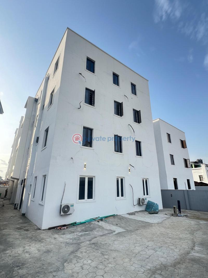 1 bedroom Terrace For Sale Surulere Lagos - 10