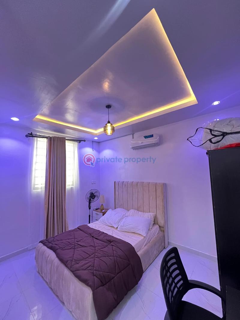 1 bedroom Terrace For Sale Surulere Lagos - 3