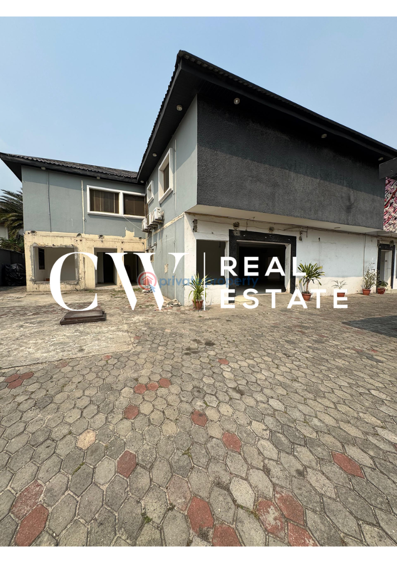 3 bedroom Commercial Property For Rent Lekki Phase 1 Lagos - 0