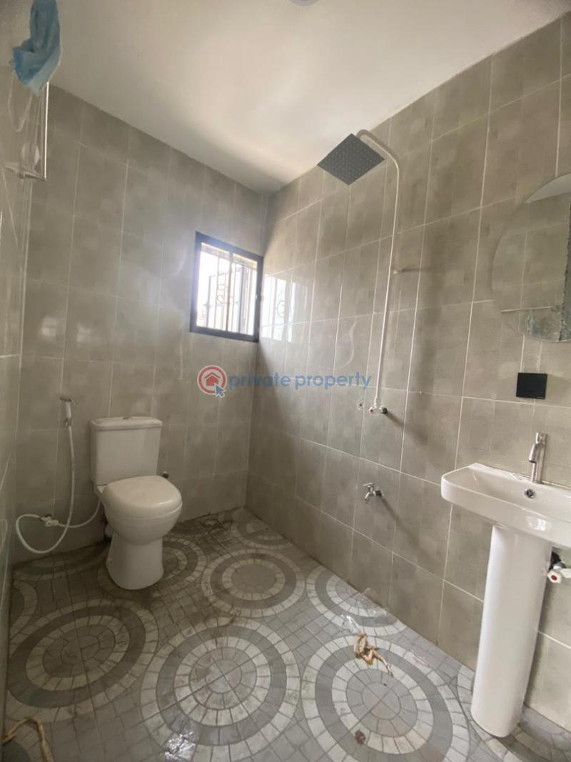 3 bedroom Flat & Apartment For Rent Alashela Area Ogombo Ajah Lagos - 12