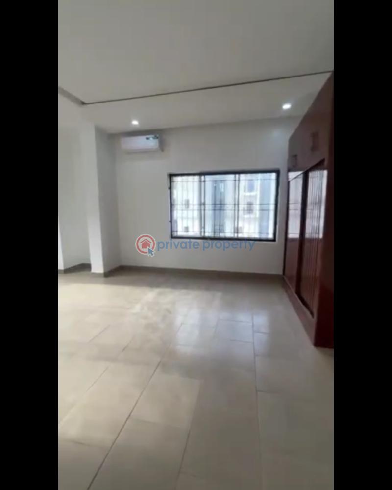 3 bedroom Flat & Apartment For Rent Jahi By Gilmor Jahi Abuja Phase 2  - 2