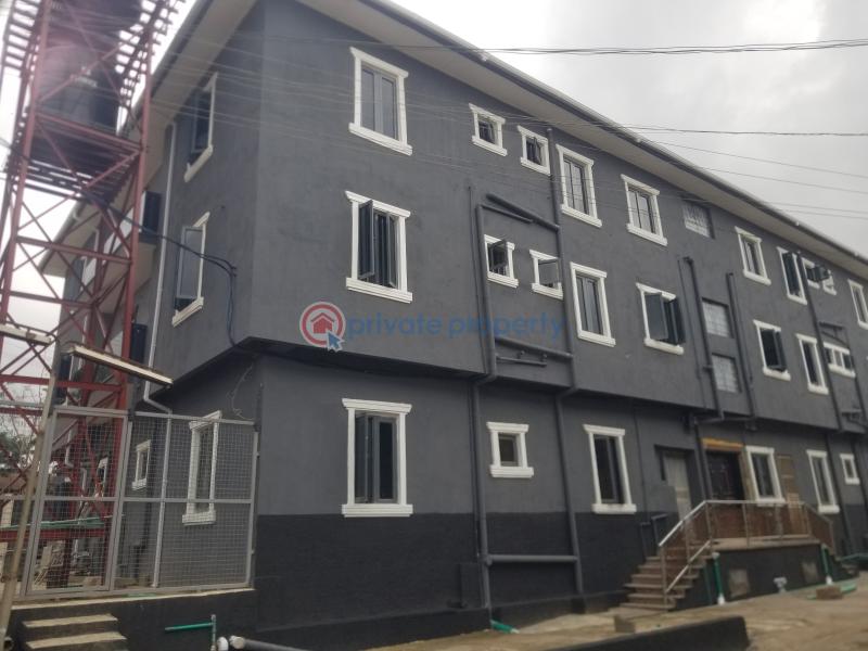 3 bedroom Block Of Flats For Rent Quarry Road Panseke Abeokuta Ogun - 2