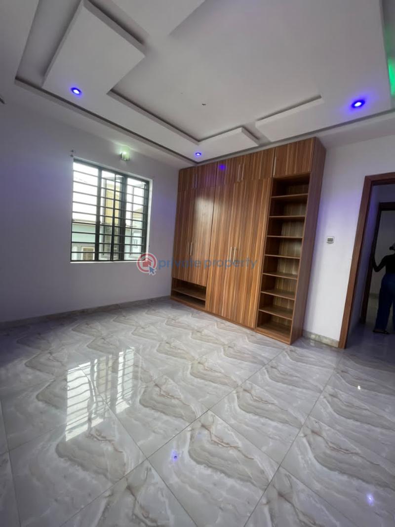 3 bedroom Flat & Apartment For Rent Ogidan By Peace Estate Sangotedo Ajah Lagos - 11