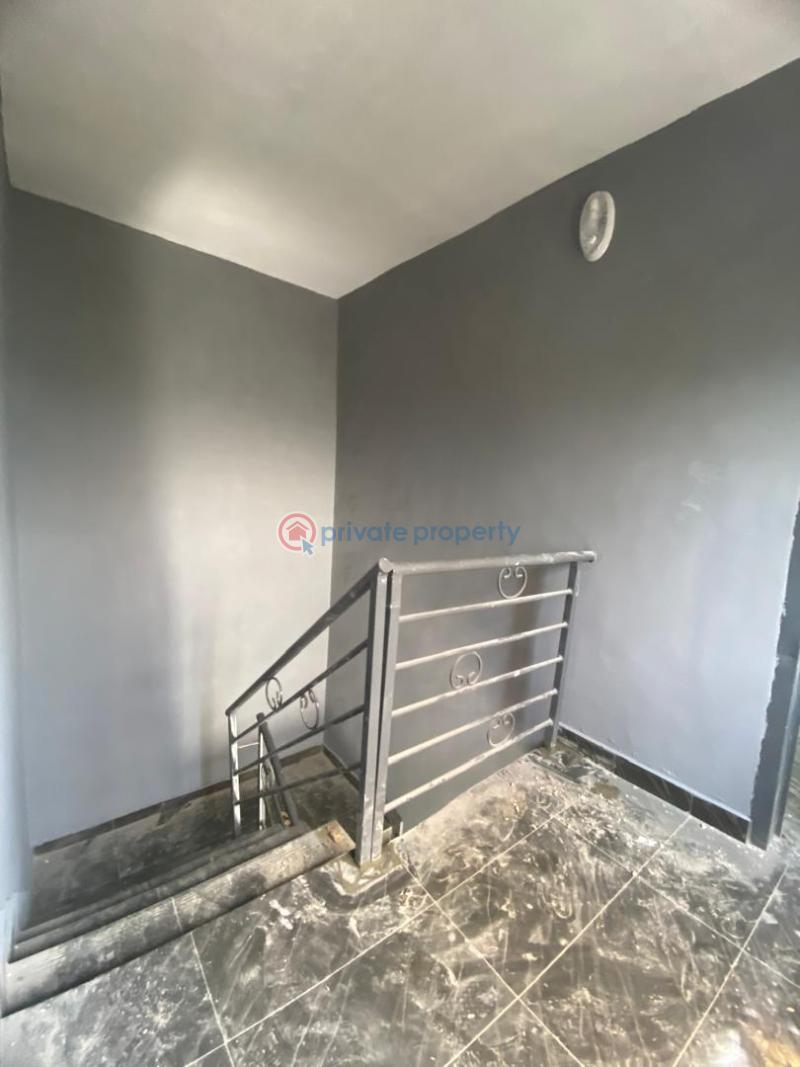 3 bedroom Flat & Apartment For Rent Alashela Area Ogombo Ajah Lagos - 7