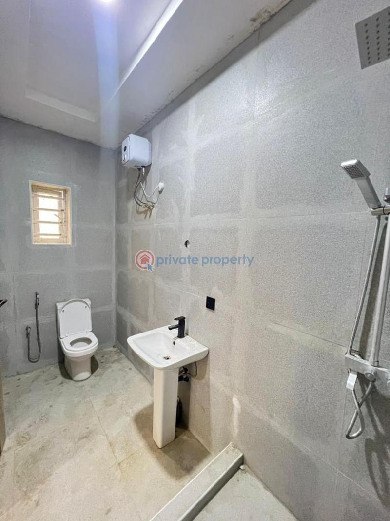 3 bedroom Shared Apartment For Rent Lekki Phase 1 Lagos - 4