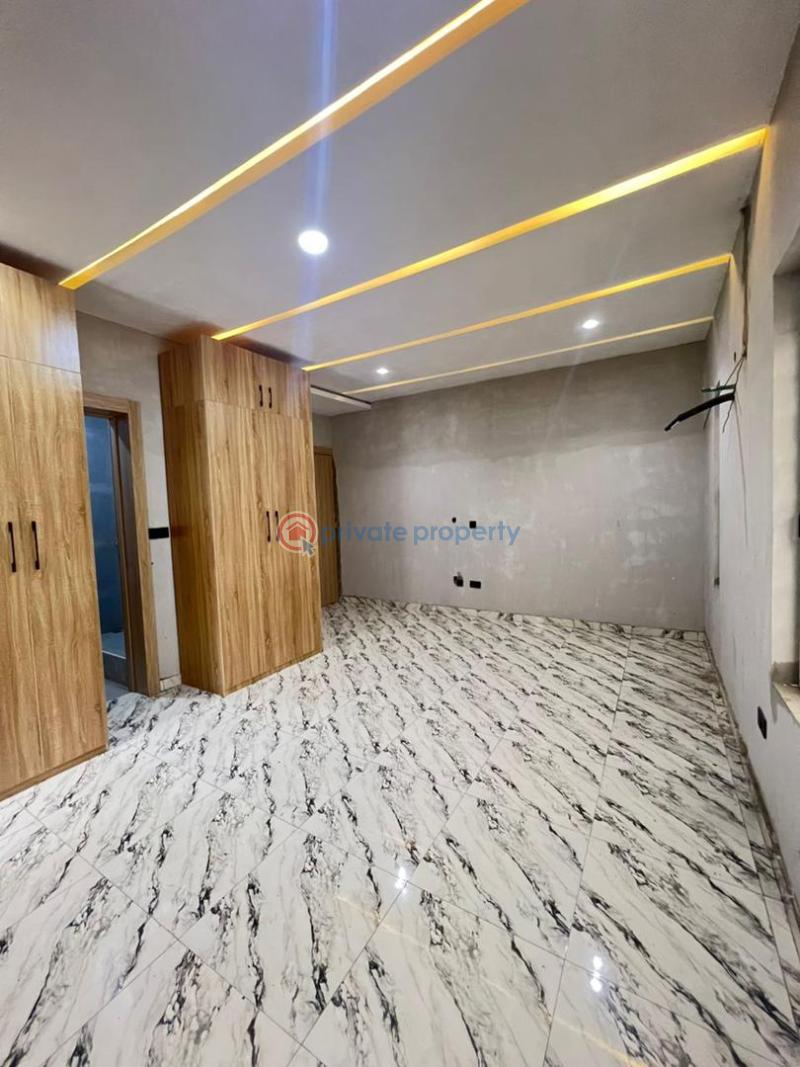 3 bedroom Shared Apartment For Rent Lekki Phase 1 Lagos - 0