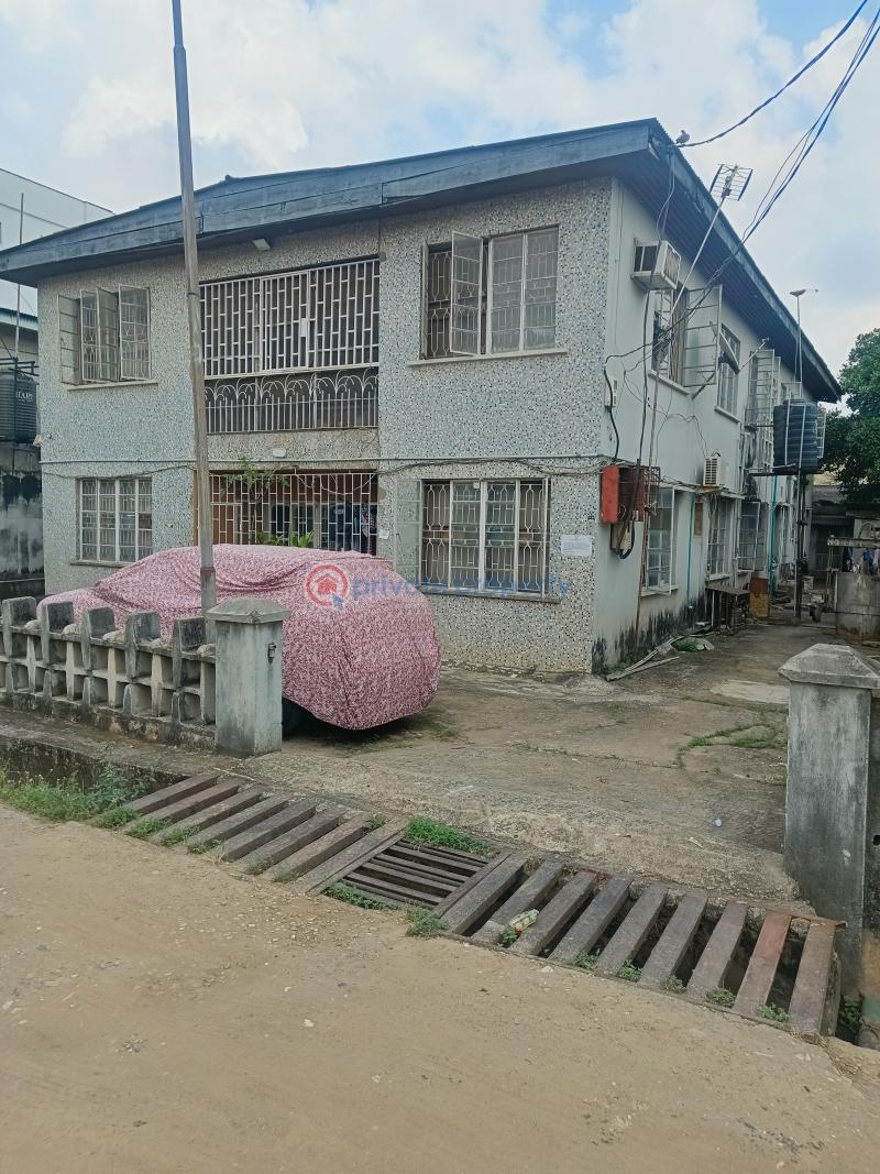 10 bedroom Block Of Flats For Sale Ilupeju Estate Coker Road Ilupeju Lagos - 3